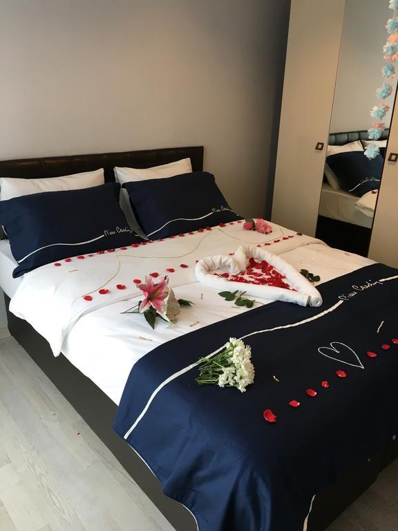 Central Vip Apartments Trabzon Esterno foto