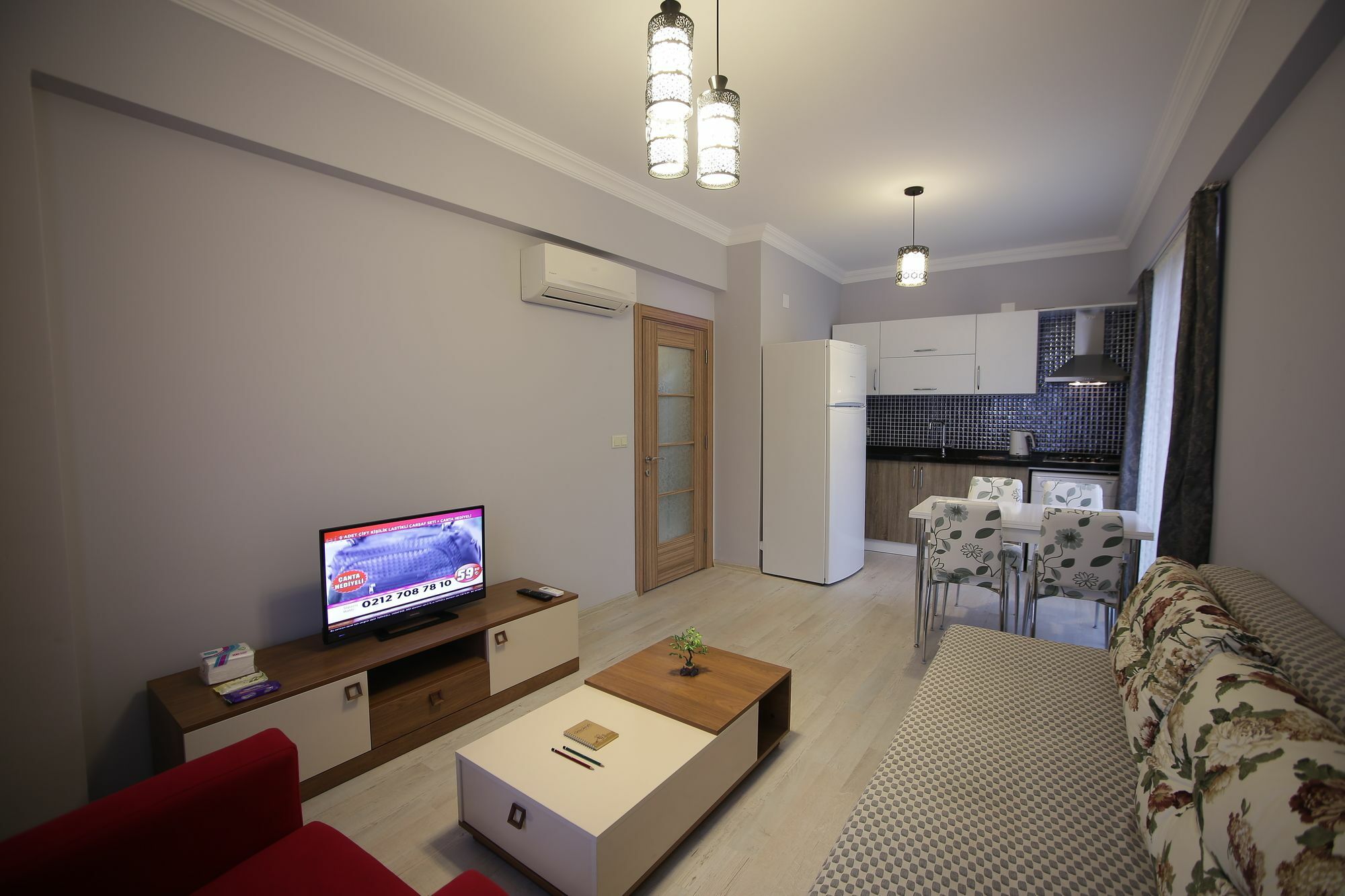 Central Vip Apartments Trabzon Esterno foto