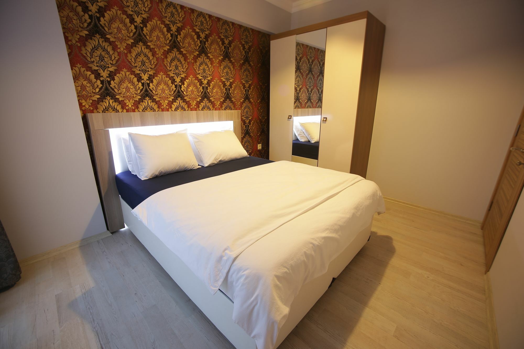 Central Vip Apartments Trabzon Esterno foto