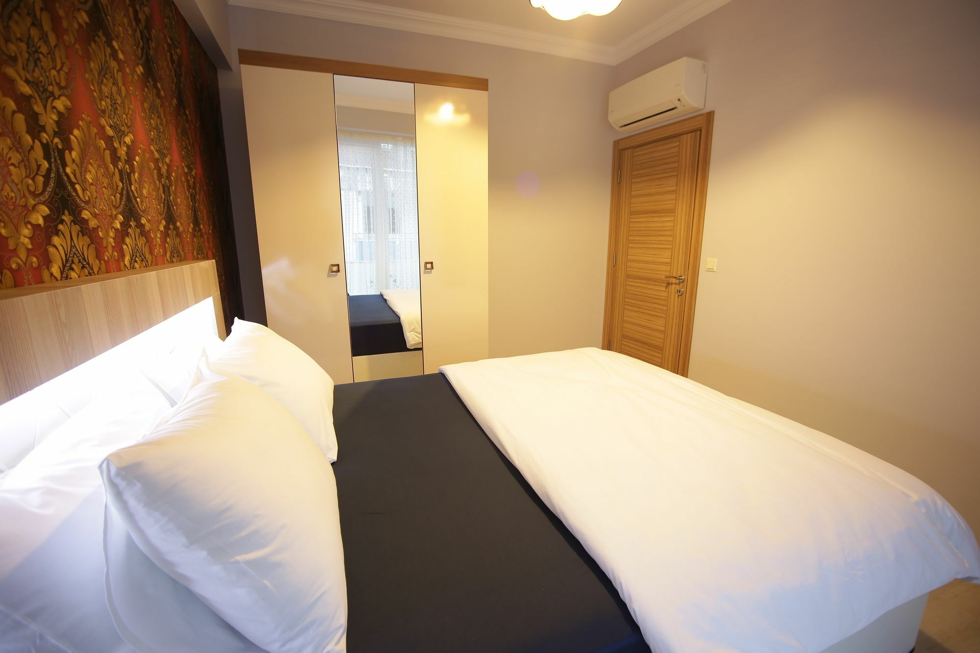 Central Vip Apartments Trabzon Esterno foto